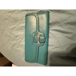 Coach Women's Leather Wallet in Turquoise